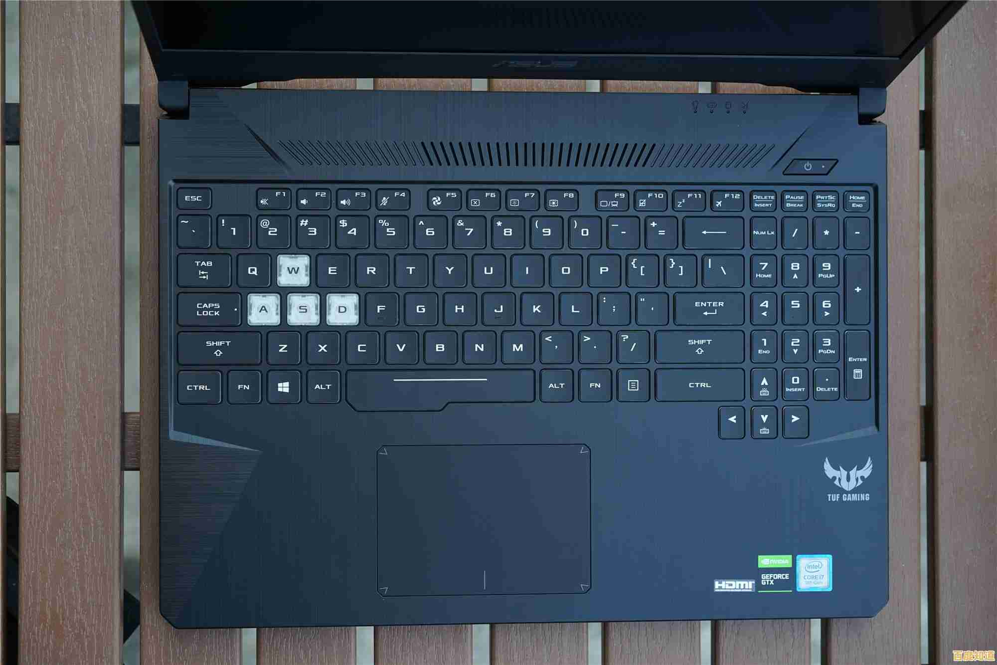 华硕飞行堡垒:为硬核玩家量身定制的顶级电竞装备 华硕飞行堡垒:为硬核玩家量身定制的顶级电竞装备