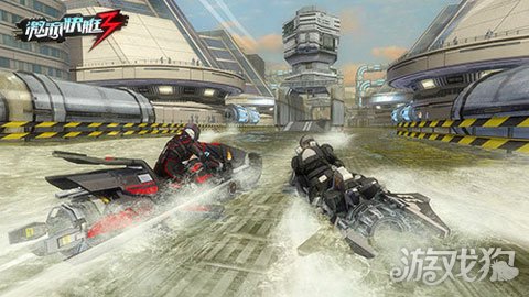 还在找能自由改装艇的竞速游戏？激流快艇3国际版》海量场景任你闯！