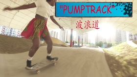 想挑战滑板跑酷的极限？奔跑吧小老弟》让你闯关停不下来！