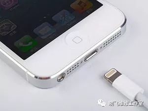 iPad充电问题解决指南：小鱼教您快速排除不在充电状态